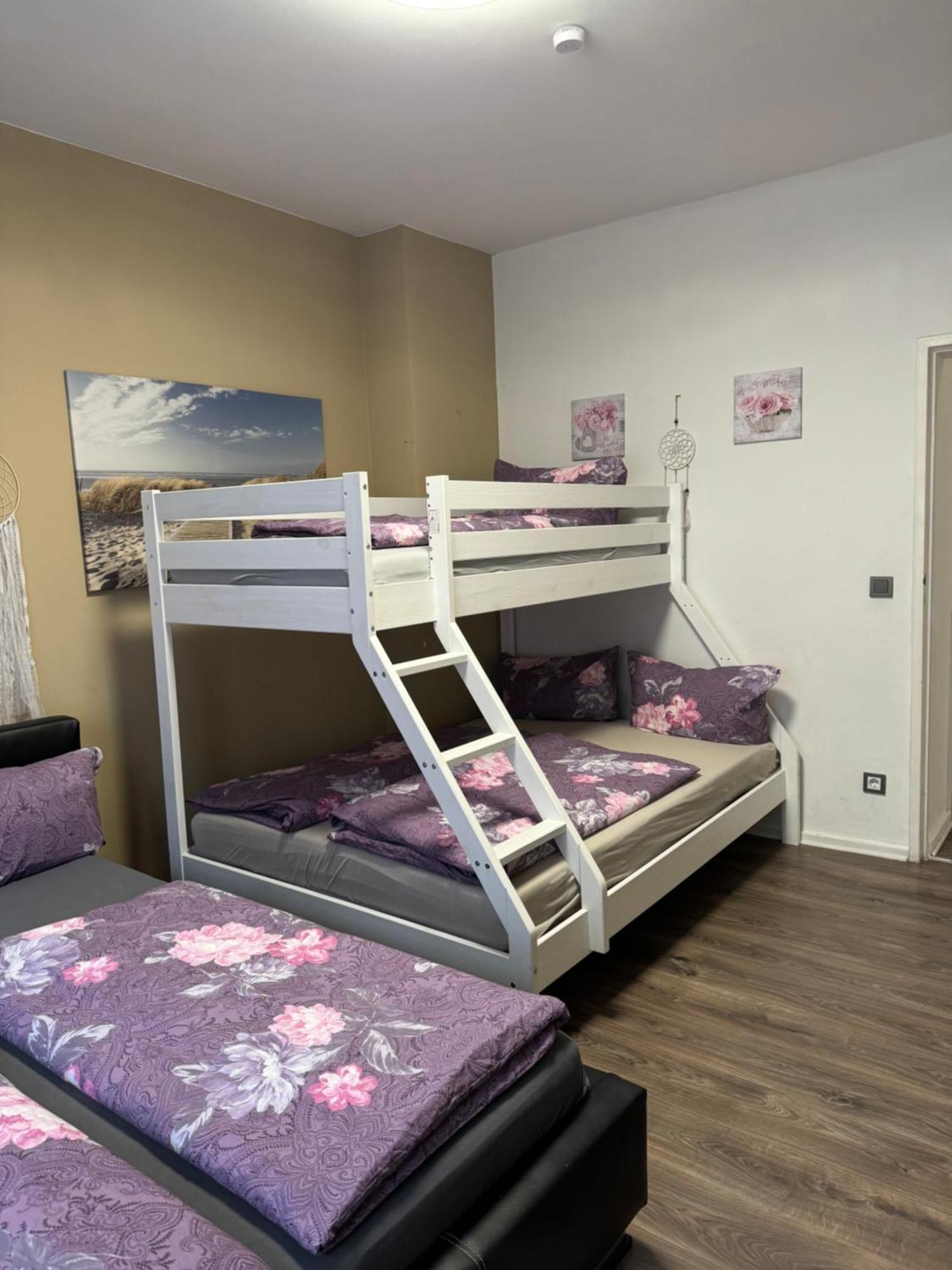 Berlin Pur - Wohnung Fuer Bis Zu 12 Personen Bagian luar foto