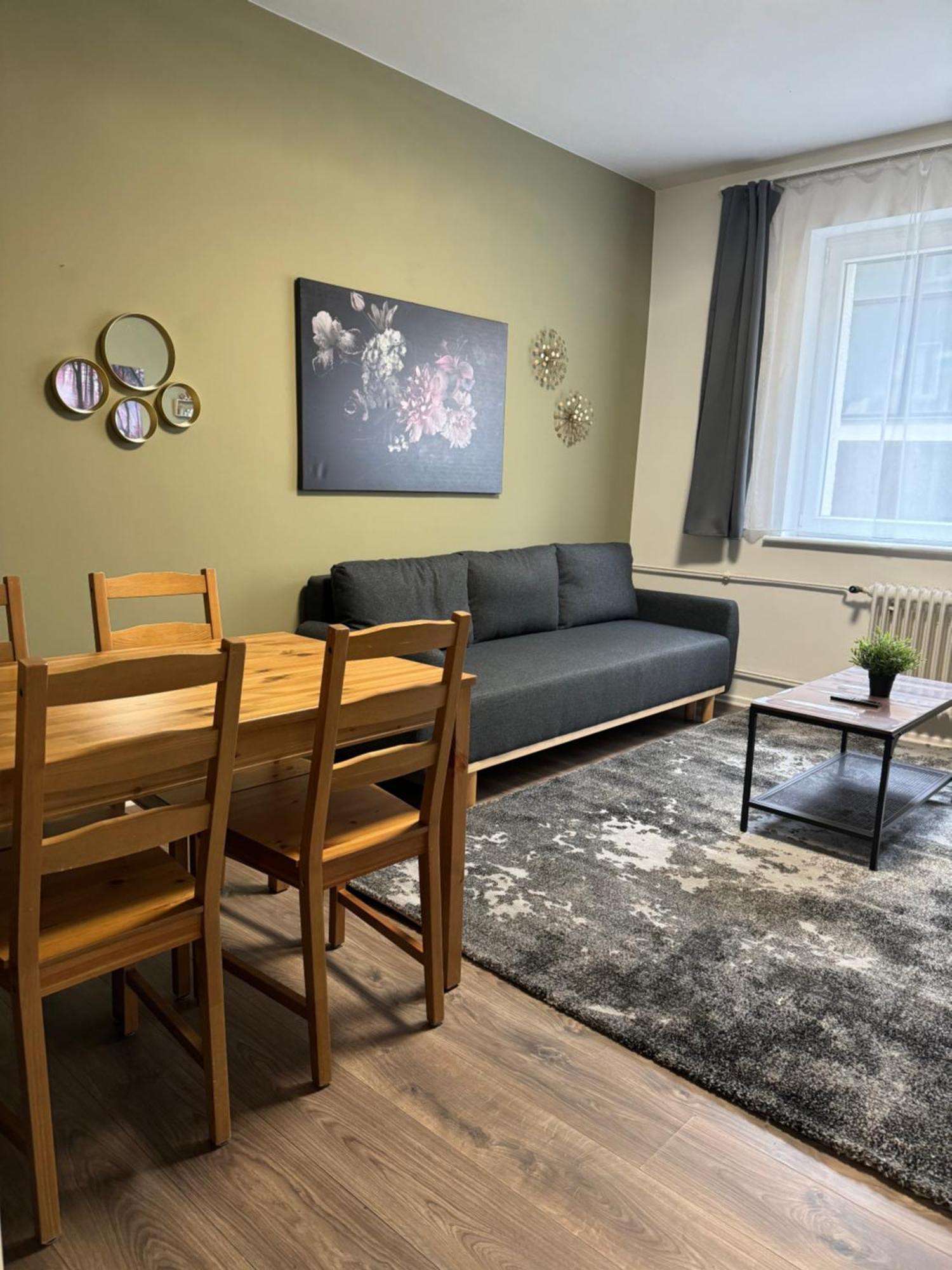 Berlin Pur - Wohnung Fuer Bis Zu 12 Personen Bagian luar foto