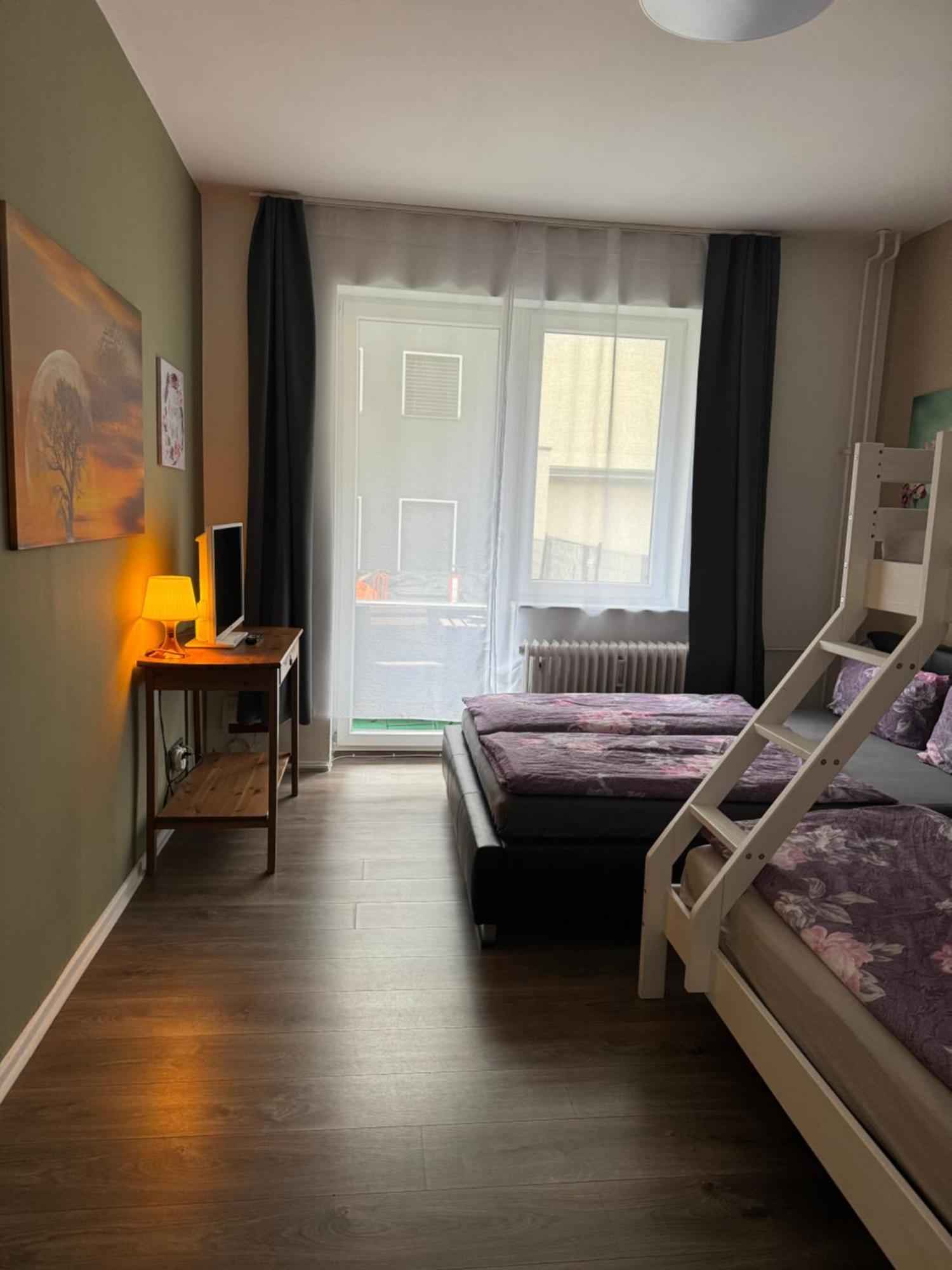 Berlin Pur - Wohnung Fuer Bis Zu 12 Personen Bagian luar foto